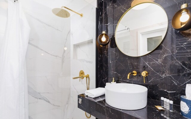 Apartment Kosciuszki Cracow by Renters