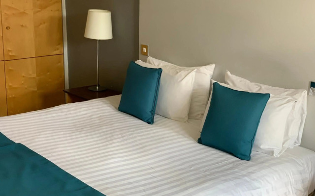 The Angel Hotel