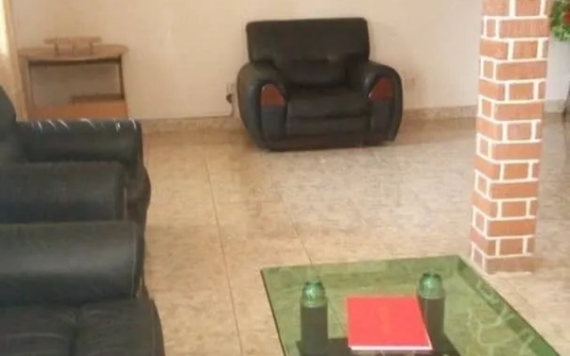 Songbird safari lodge