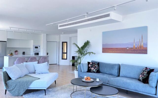 TEL Aviv - Sea Front Penthouse - 1604