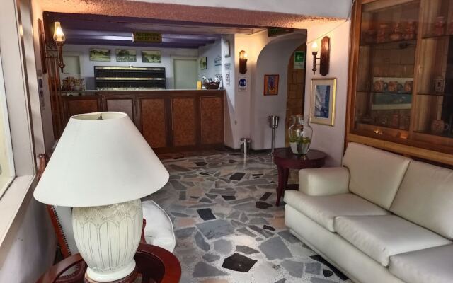 Hotel California Pacho