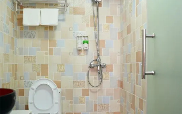 Shanghai Songyue Hotel – Bathroom – Shanghai