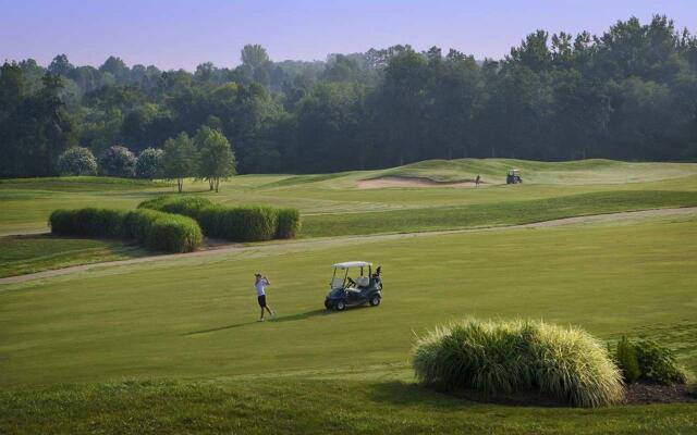 Отель Embassy Suites by Hilton Charlotte Concord Golf Resort & Spa