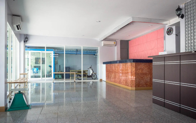 Bird Room Hotel - Pratunam
