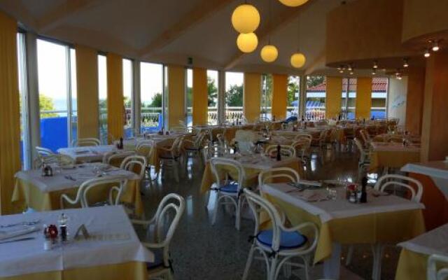 Hotel Playa Blanca