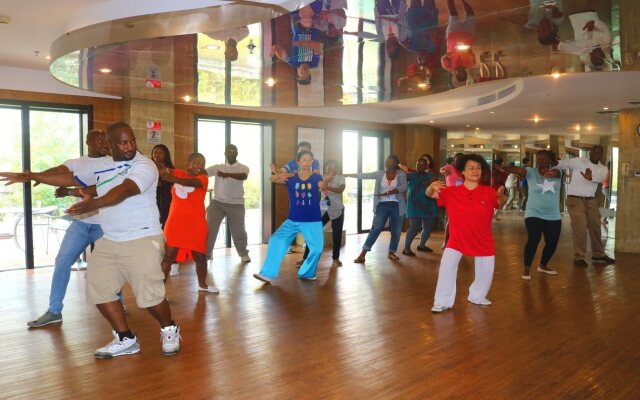 China Community Art Habitat Hotel