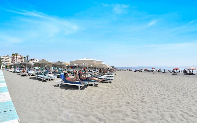 Apartamentos Playa 76