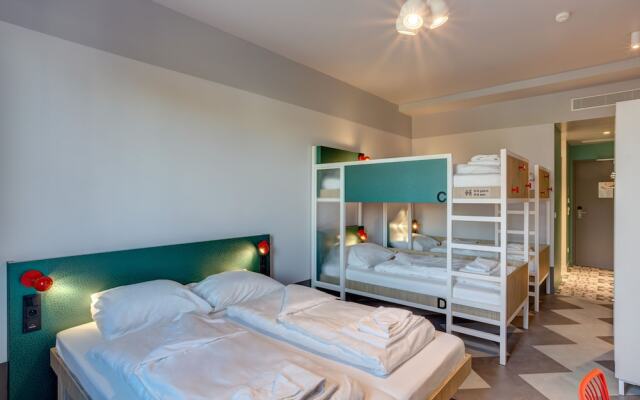 Meininger Hotel Paris Porte De Vincennes