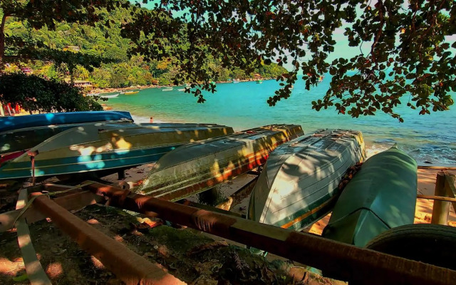 Residencial Picinguaba "Pé na Areia - 60m da Praia"