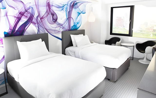 Royal Hotel Group Central Park Branch