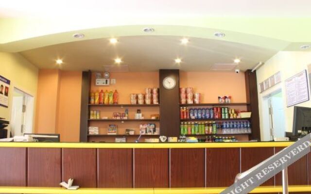 Tianyi Jinsheng Hotel (Shenyang Kaifa Avenue Subway Station)