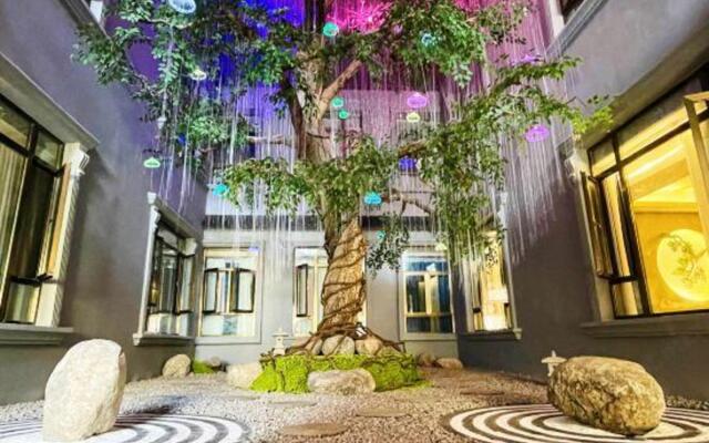 Huigan Yonghong Hotel