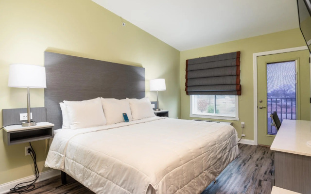 The Hotel Sync