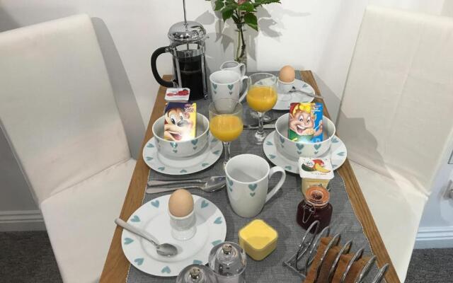 Almondsbury Luxury Apartment