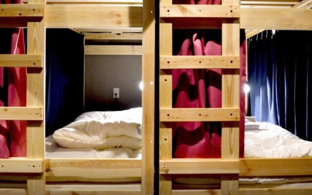 Briller Sakura - Hostel