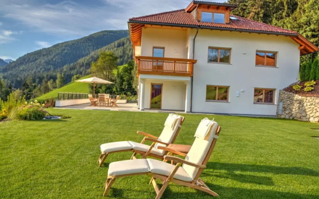 Neunerspitze Comfortable Holiday Residence