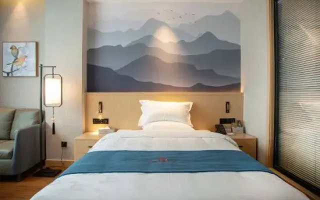 Greentree Eastern Hotel