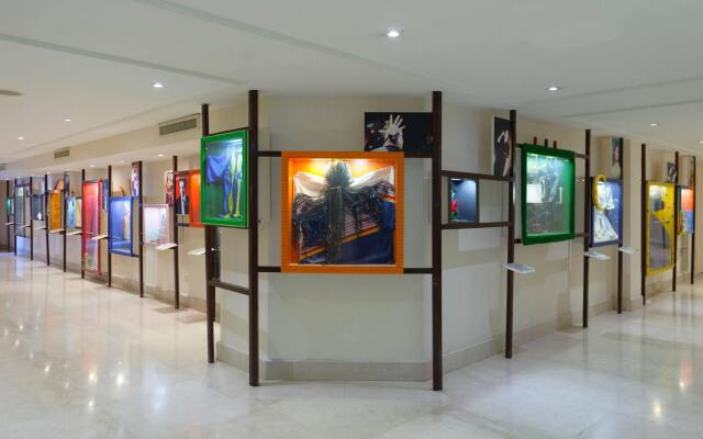 U Magic Palace Hotel