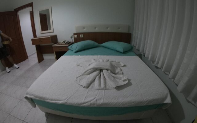 Almir Hotel