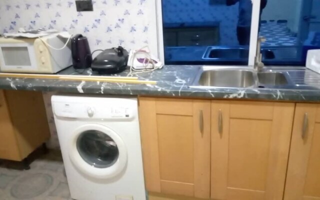 Remarkable 4-bed With air Conditioning in Brikama