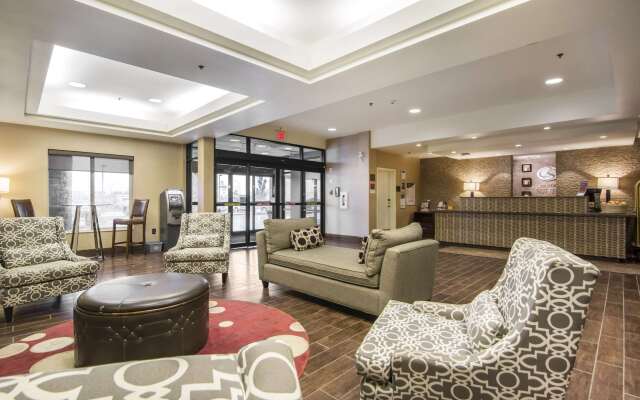 Comfort Suites Saskatoon