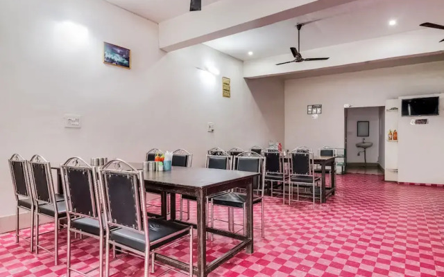 SPOT ON 47680 Hotel Atithi And Restaurant