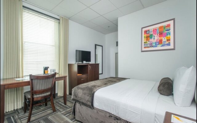 140 Clarendon