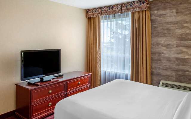 Quality Inn & Suites Edmonton International Airport