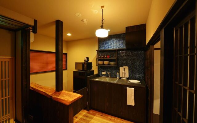 Kyoto Tachibanaya Okazaki West