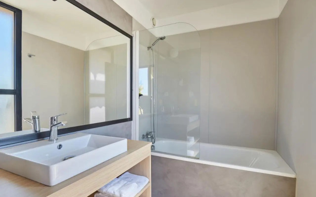 Quality Hotel & Suites Floridianes