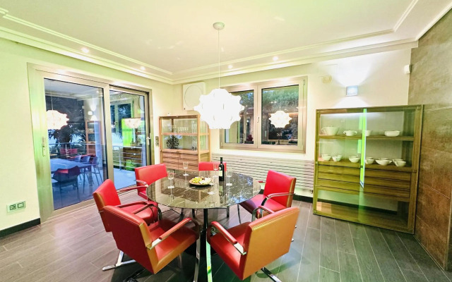 A001 - Villa de lujo en primera línea de mar