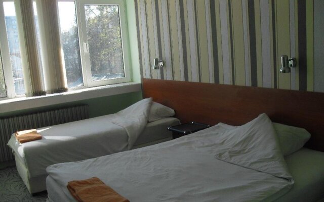 Hebros Hotel
