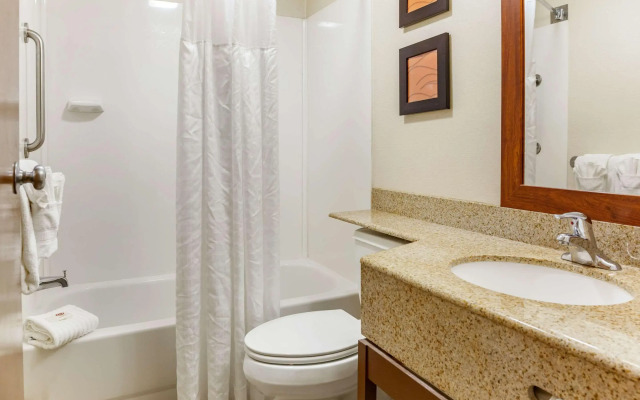 Comfort Inn Lancaster at Rockvale