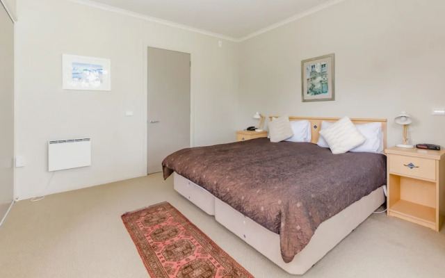 Raumati Sands Resort