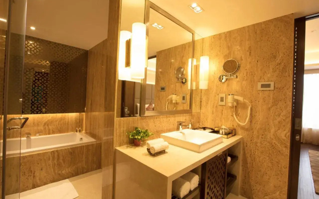 Wow Crest, Indore – IHCL SeleQtions