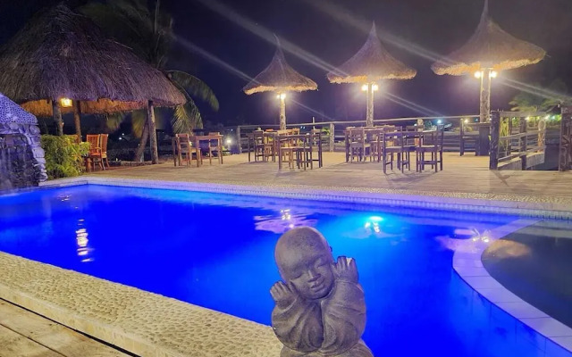 Golden Point Resort
