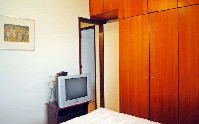 Stunning View 2 Bdrm Apartment Arpoador