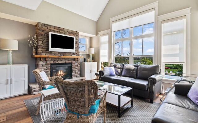 Rivergrass Condos