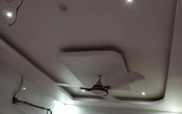 Goroomgo Sanskar Guest House Ahmedabad