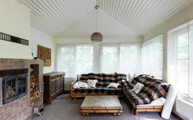 Дом Звезда 2000