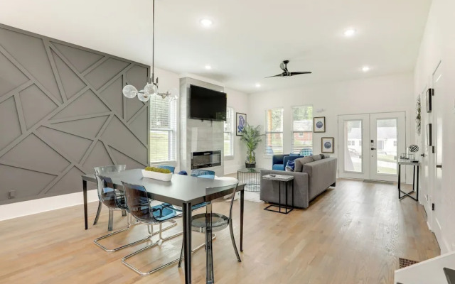 Modern Decatur Home ~ 7 Mi to Atlanta!