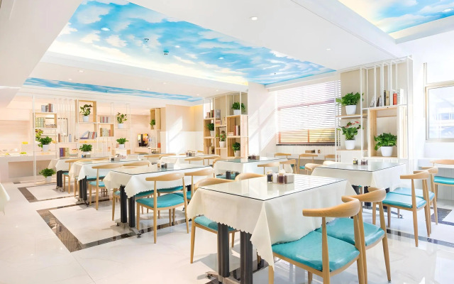 Lingshang Hotel