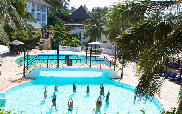 Voyager Beach Resort