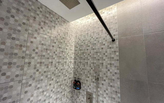 Apple 1 Hotel Queensbay