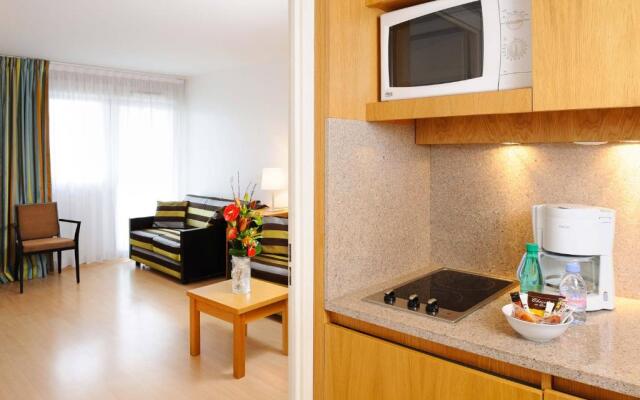 Residhome Apparthotel Paris Massy