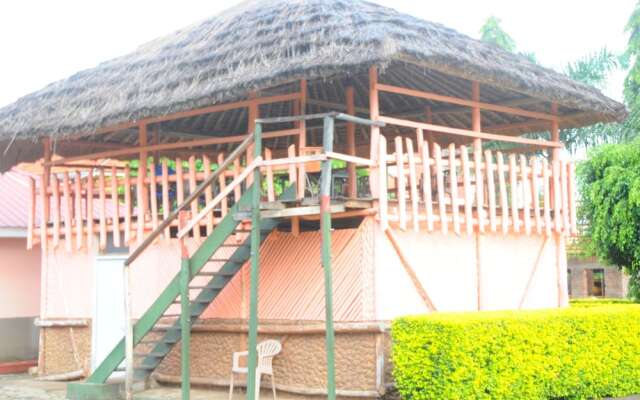 Leosim Hotel Nebbi