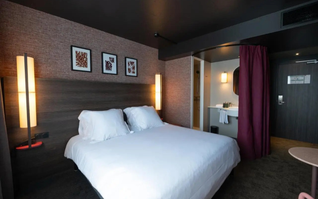 Hotel Oceania Lyon - Image 3
