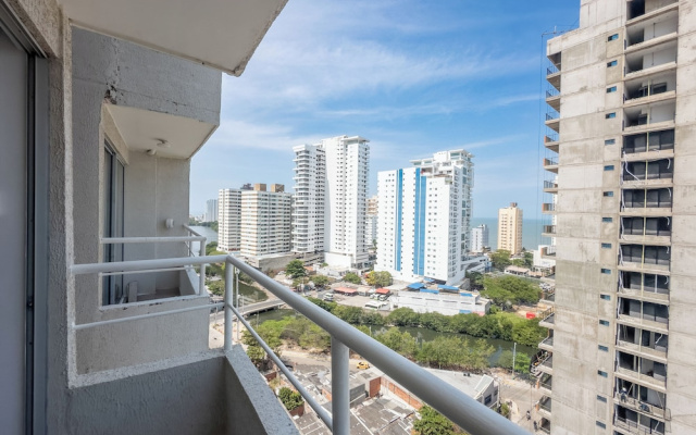 3BR Near Marbella Beach w-Ocean View