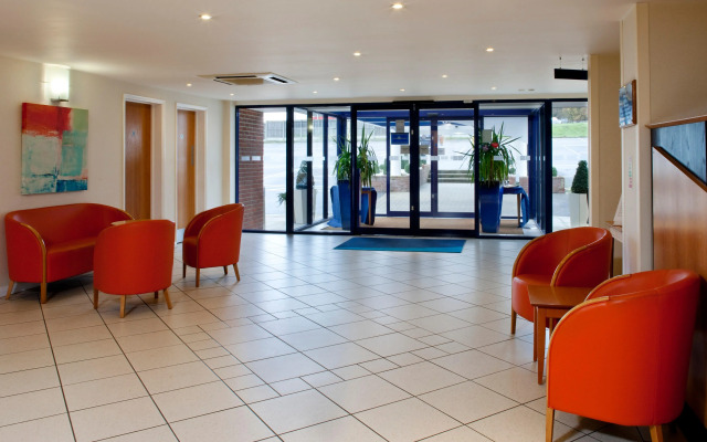 Holiday Inn Express Canterbury, an IHG Hotel