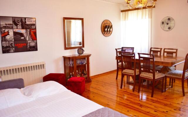 San Rocco Sqr. Apartment